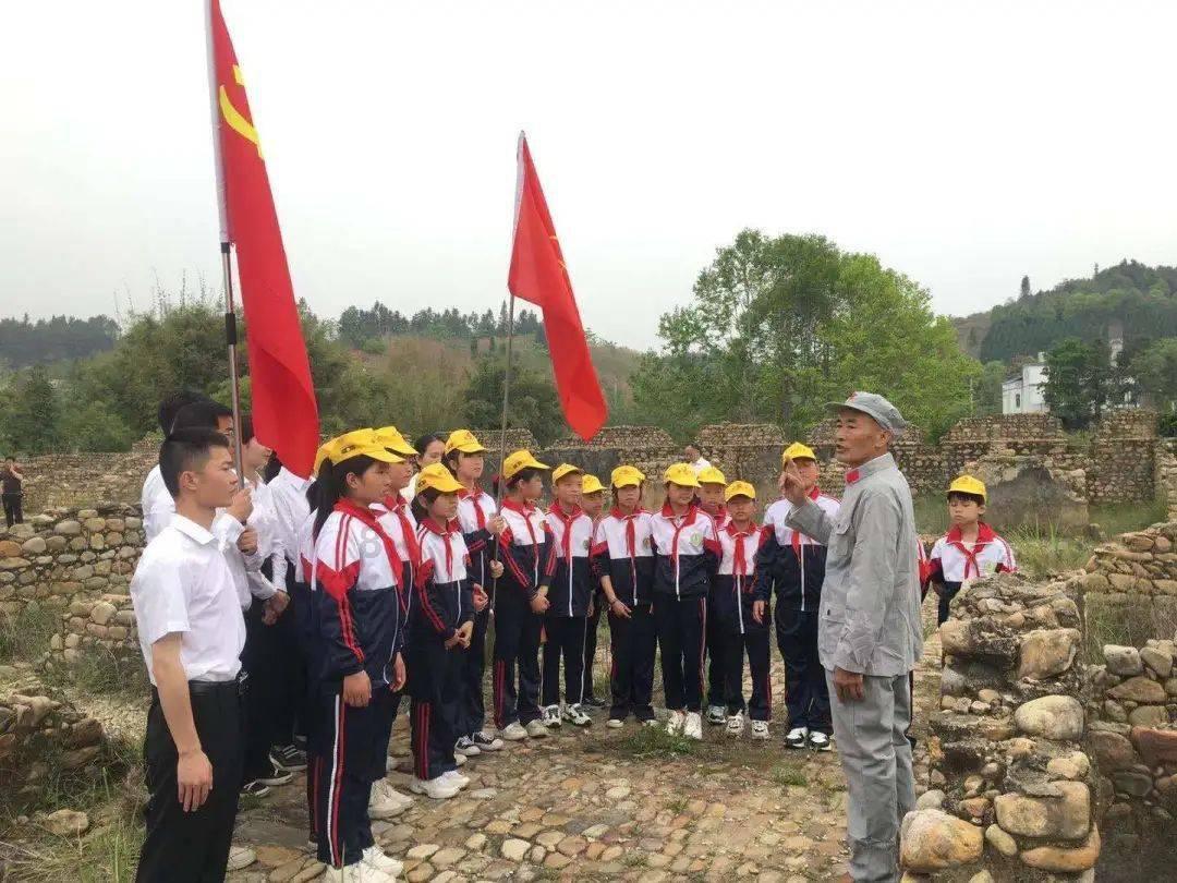 探讨交流,畅谈心声,尽在扎克伯格承认Meta因失误大规模裁员,这意味着什么?平台